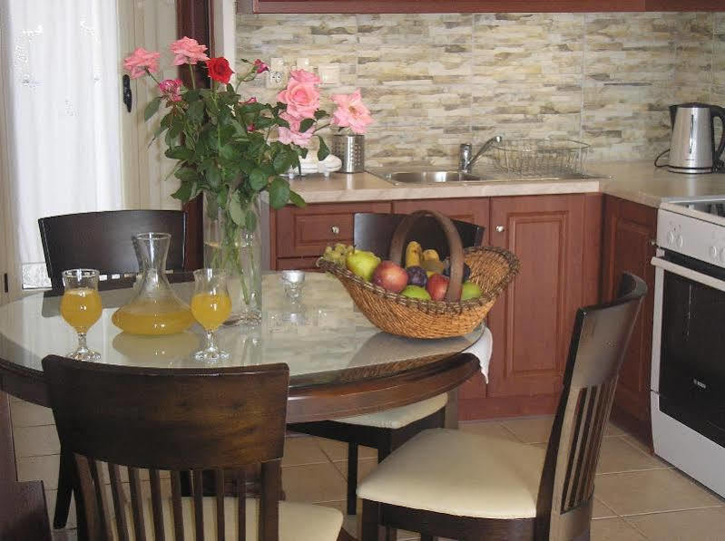 Apartamento Nostimon Emar Lourdata  Exterior foto